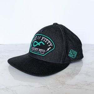 Flat Fitty Luxury MFG Snapback Hat Cap (Black)